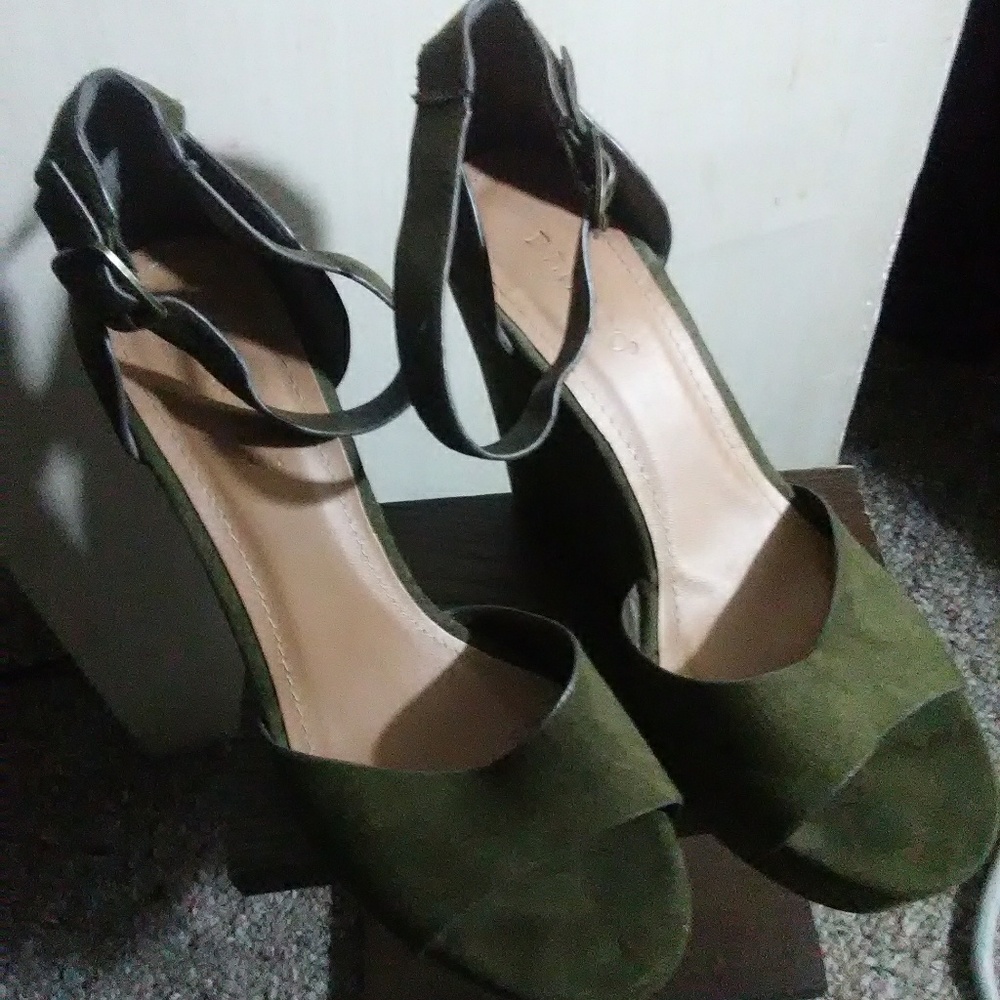Shoes